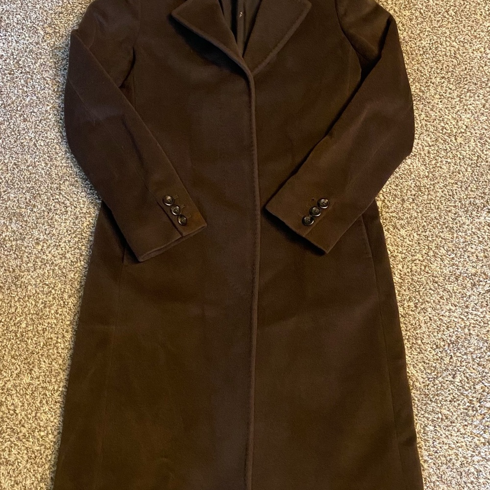 Elegant Brown Women's Coat